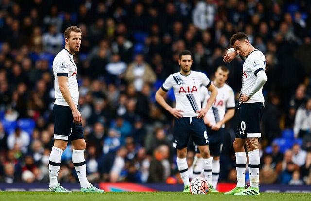 勇士123-114逆转爵士 球员评价：4人满分，5人及格，2人低迷