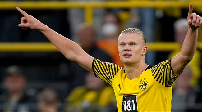 Faker发动神罚，T1全队化身奥特曼，GEN付出代价，27连胜戛然而止