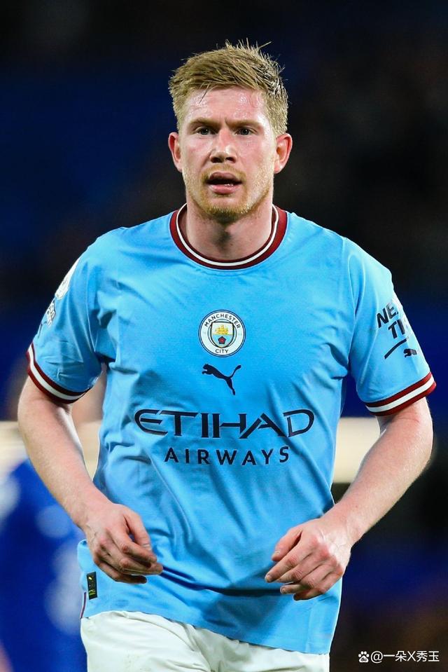 球队进攻乏力，热刺球迷在球场高唱“无聊、无聊的热刺”